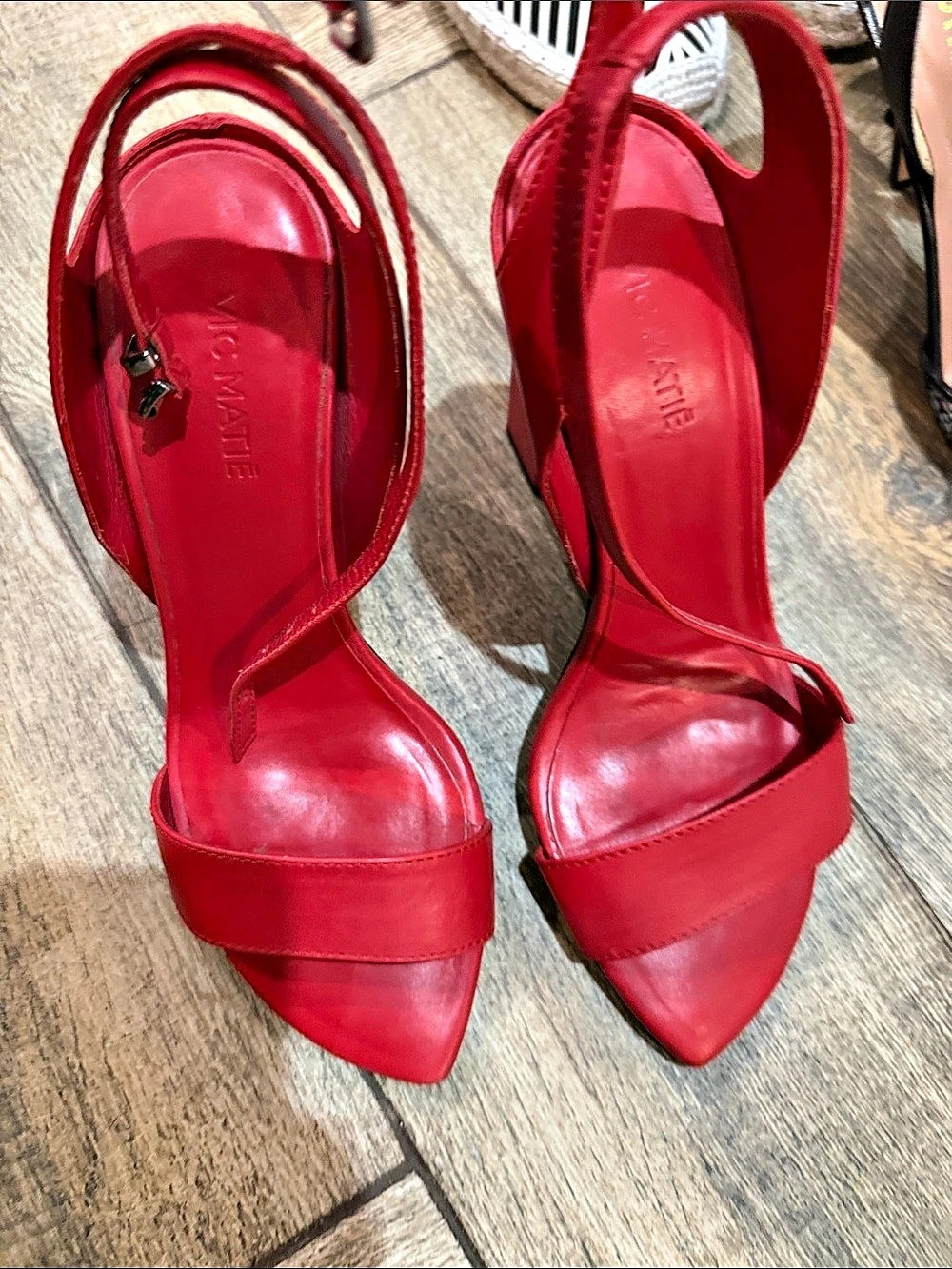 Vic Matie Ankle Strap Block Heel Sandals in Red